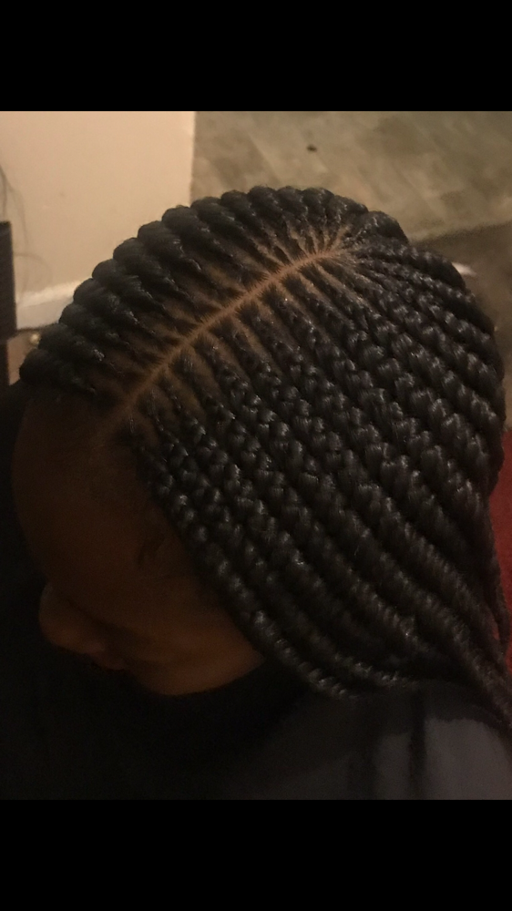 Adult 2 Layer Feed-Ins (Medium) at Braids By Bri in Nashville, TN