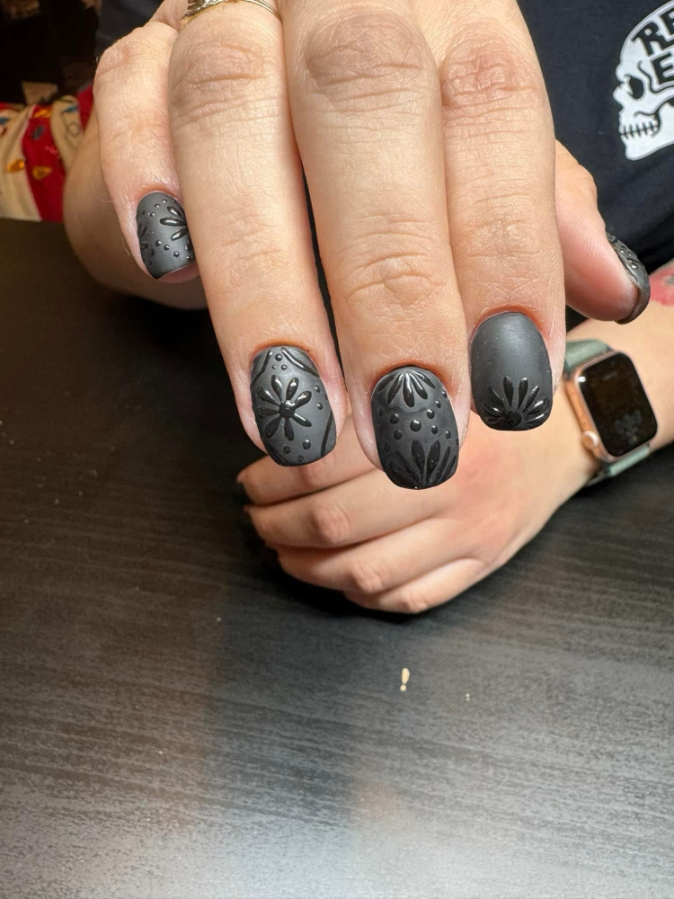 Dip Manicure