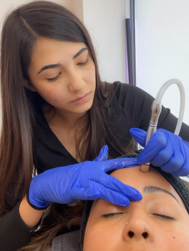 The Clarity Micro Facial