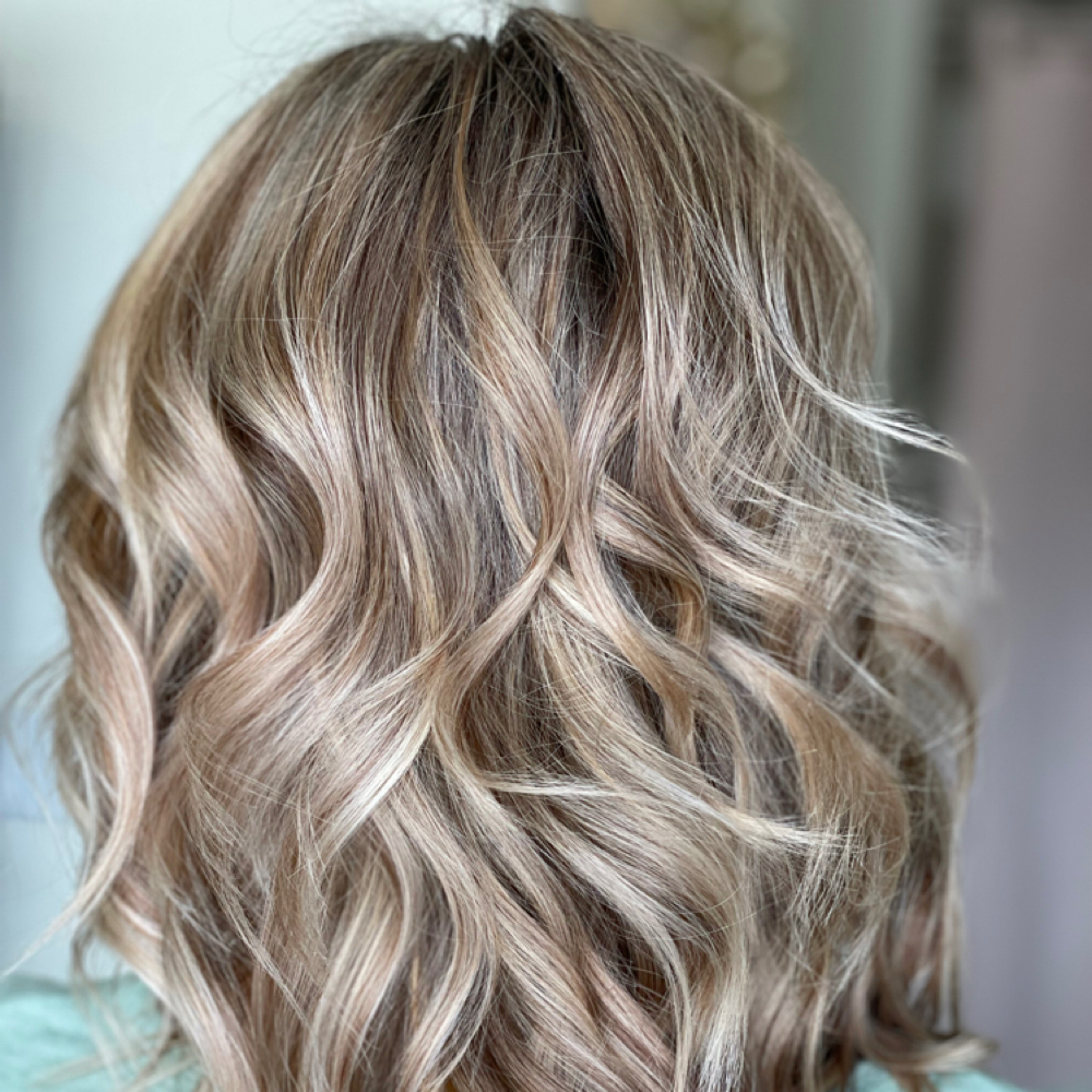 Reverse Balayge Short Hair at Blooming Glow Salon in Johnstown, CO