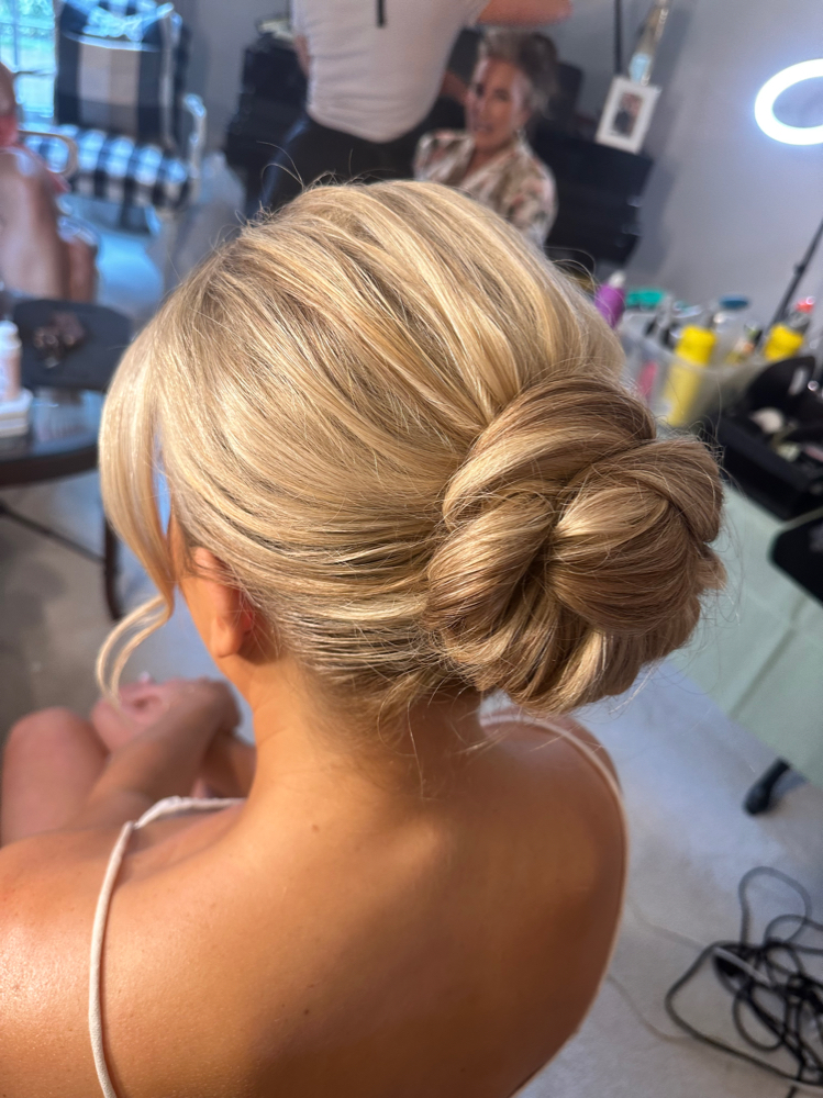 Updo/Formal Down Hairstyle