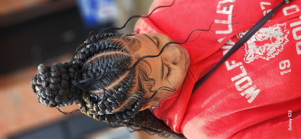 Large Half Feed-in / Half Knotless at "4her" Braids in Mesquite, TX