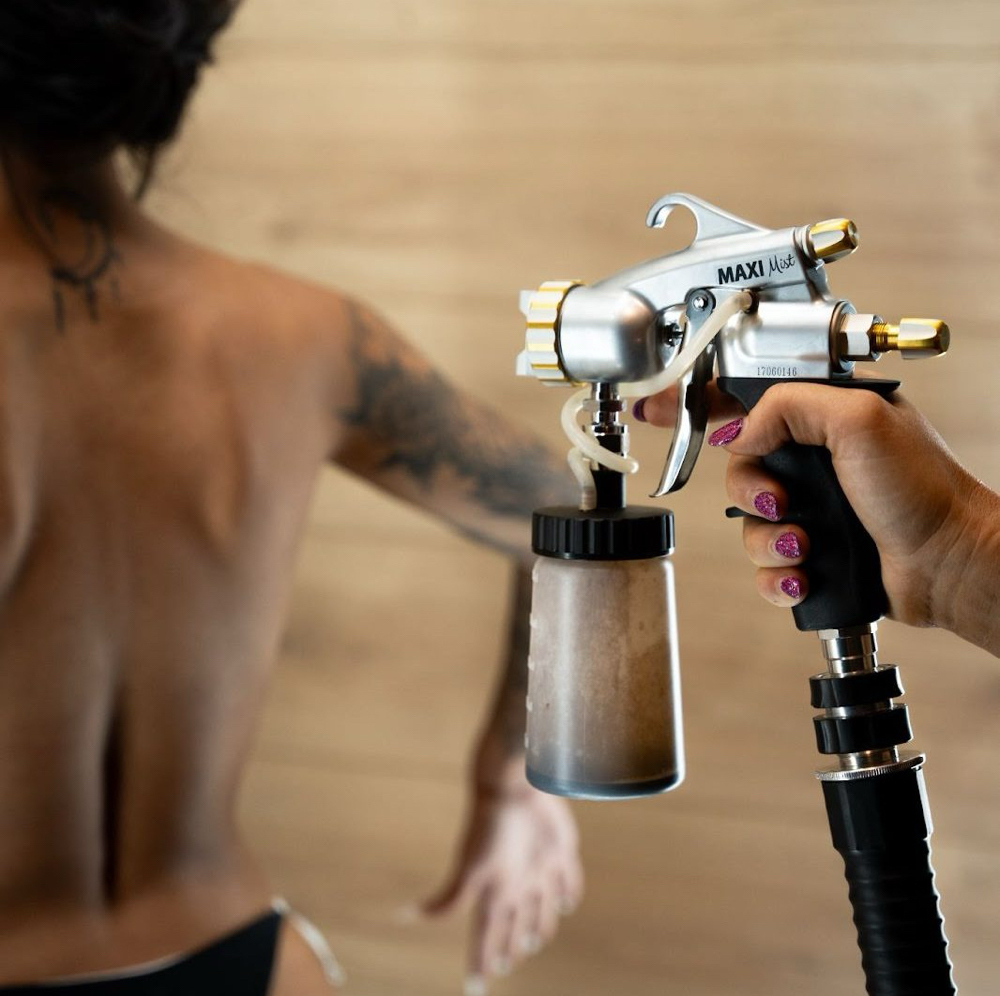 June Spray Tan Special at The Lash Loft in Berlin, MD