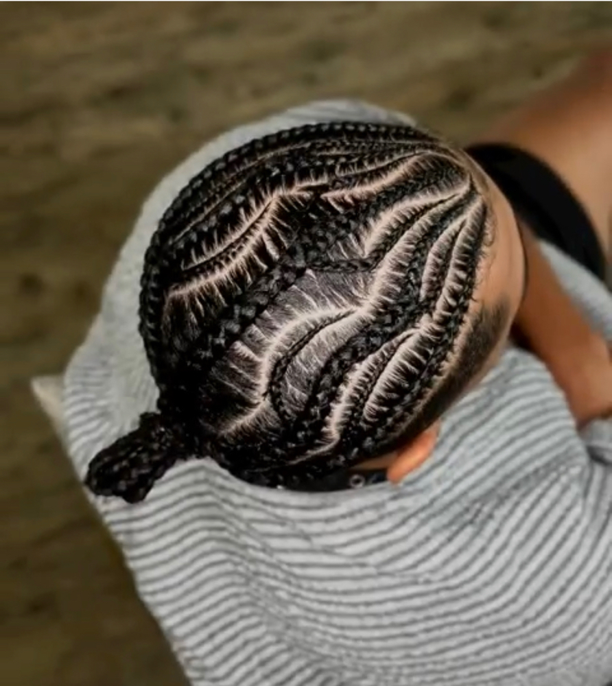 Freestyle Cornrow, No Extenstions at Peponi Braids And Beauty in Dallas, TX