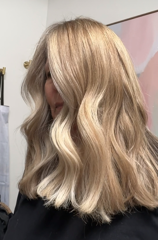 Signature Blow Out