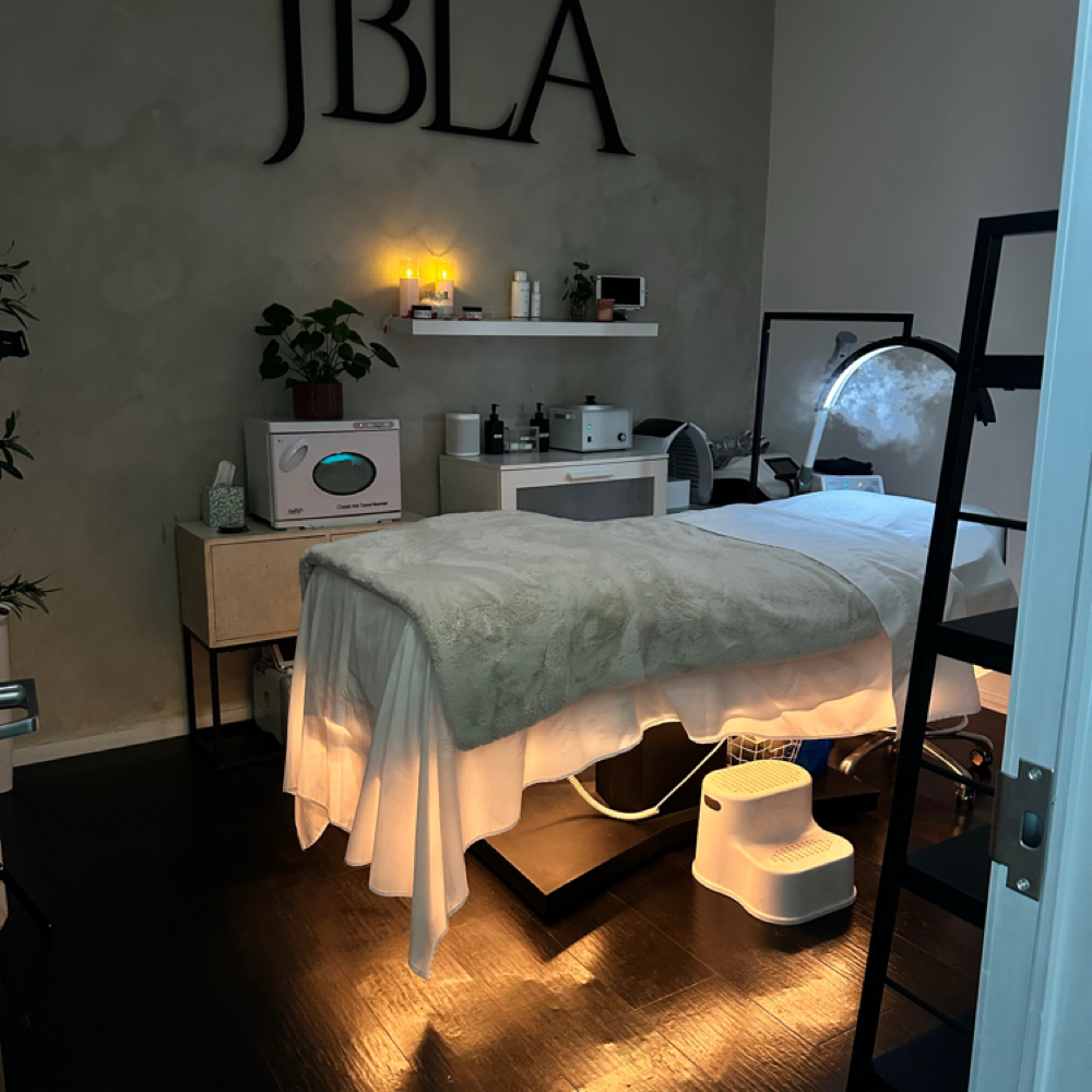 Express Reset Facial at Jenerationbeautyla in Torrance, CA
