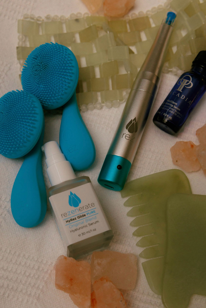 Glow Nanofacial