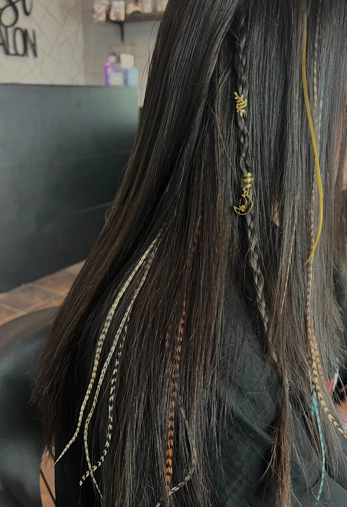 Tinsel / Feather Application