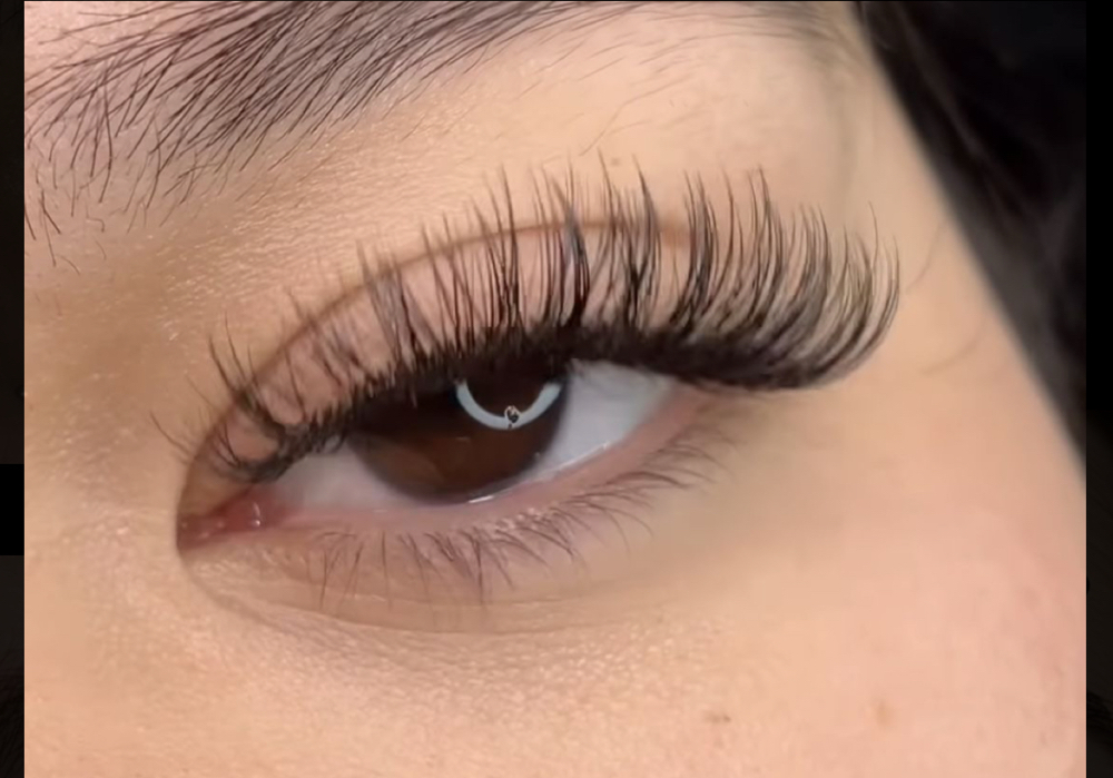Classic at Gloo Beauty in Port Neches, TX