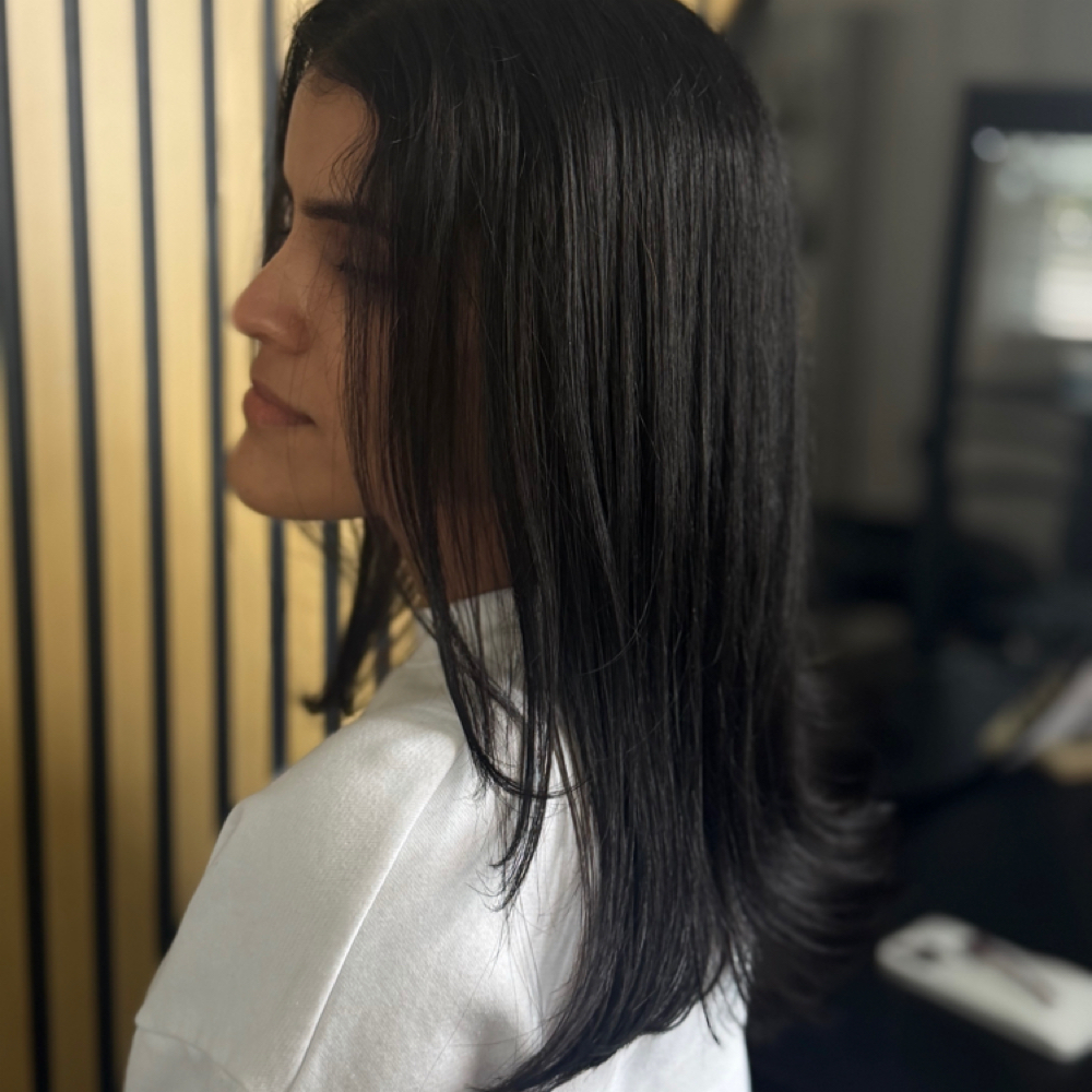 Corte + Hidratación Profunda + Esti at Leita Beauty Studio in Louisville, KY