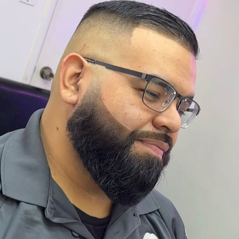 The Elite Grooming & Skin Ritual at EricSculptsprecise S/P in San Bernardino, CA