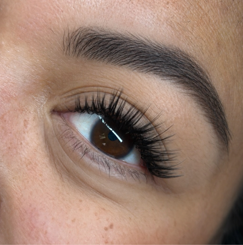 Strip Lash Full Set wispy, wet lash at Ritual Lashes in Lake Mary, FL