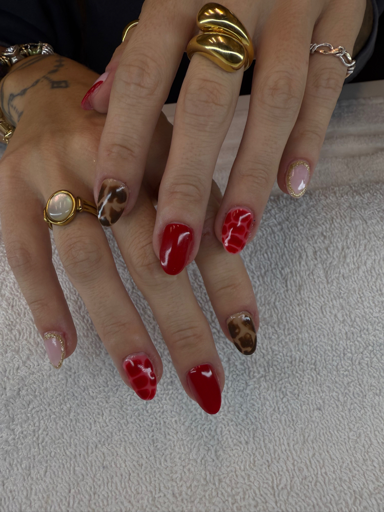 Acrylic Fill at Yaya’s Nails in Wilmington, IL