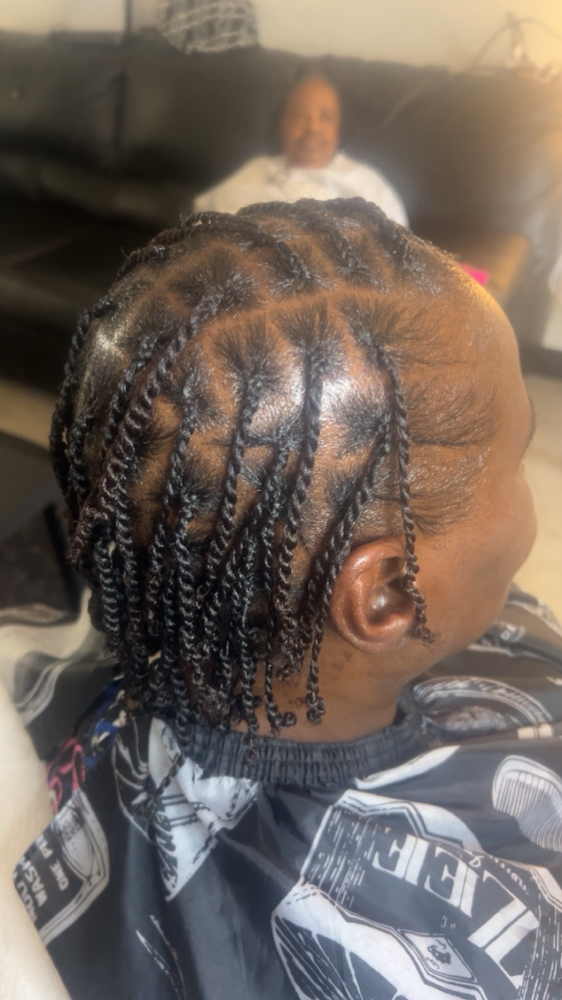 Medium Natural Twist