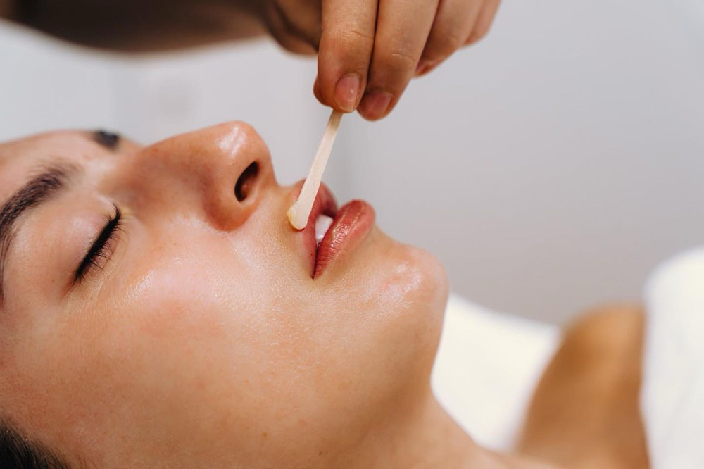Lip Sugaring