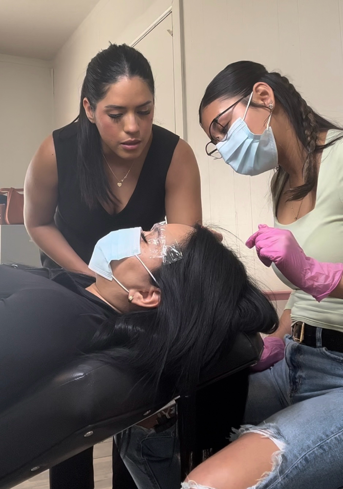 Brow Artistry Guidance Session