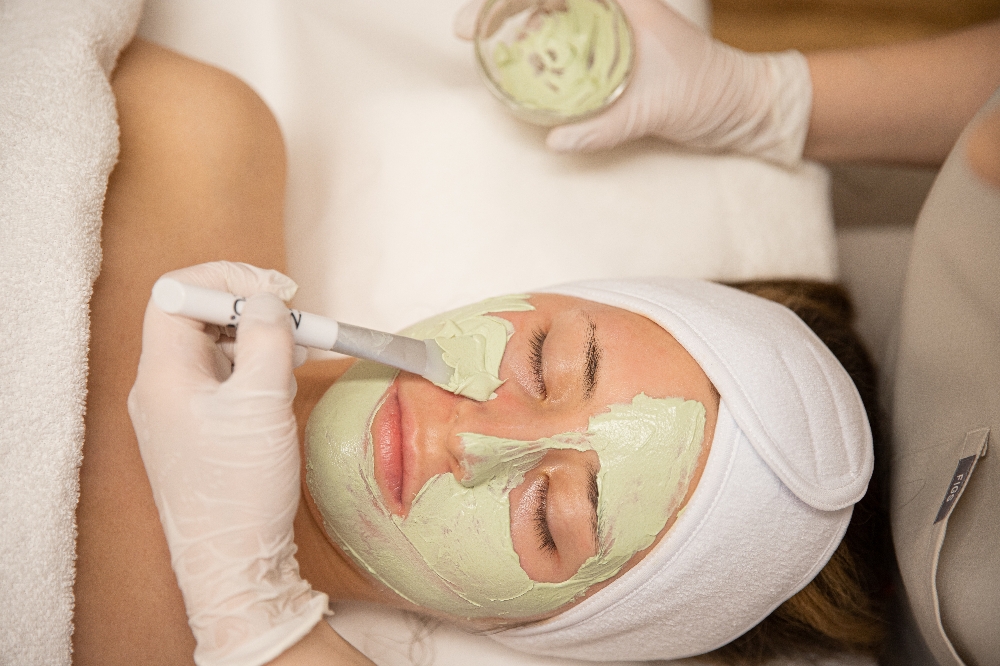 90-min Customized Facial