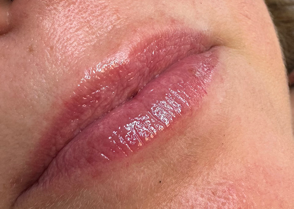 Lip Blush Yearly Touch Up