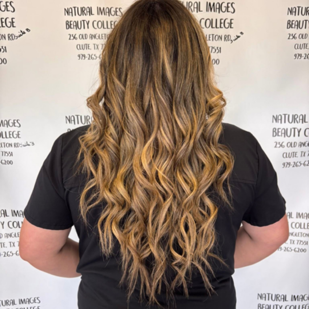 WOMENS CUT at elly sowell in Bay City, TX