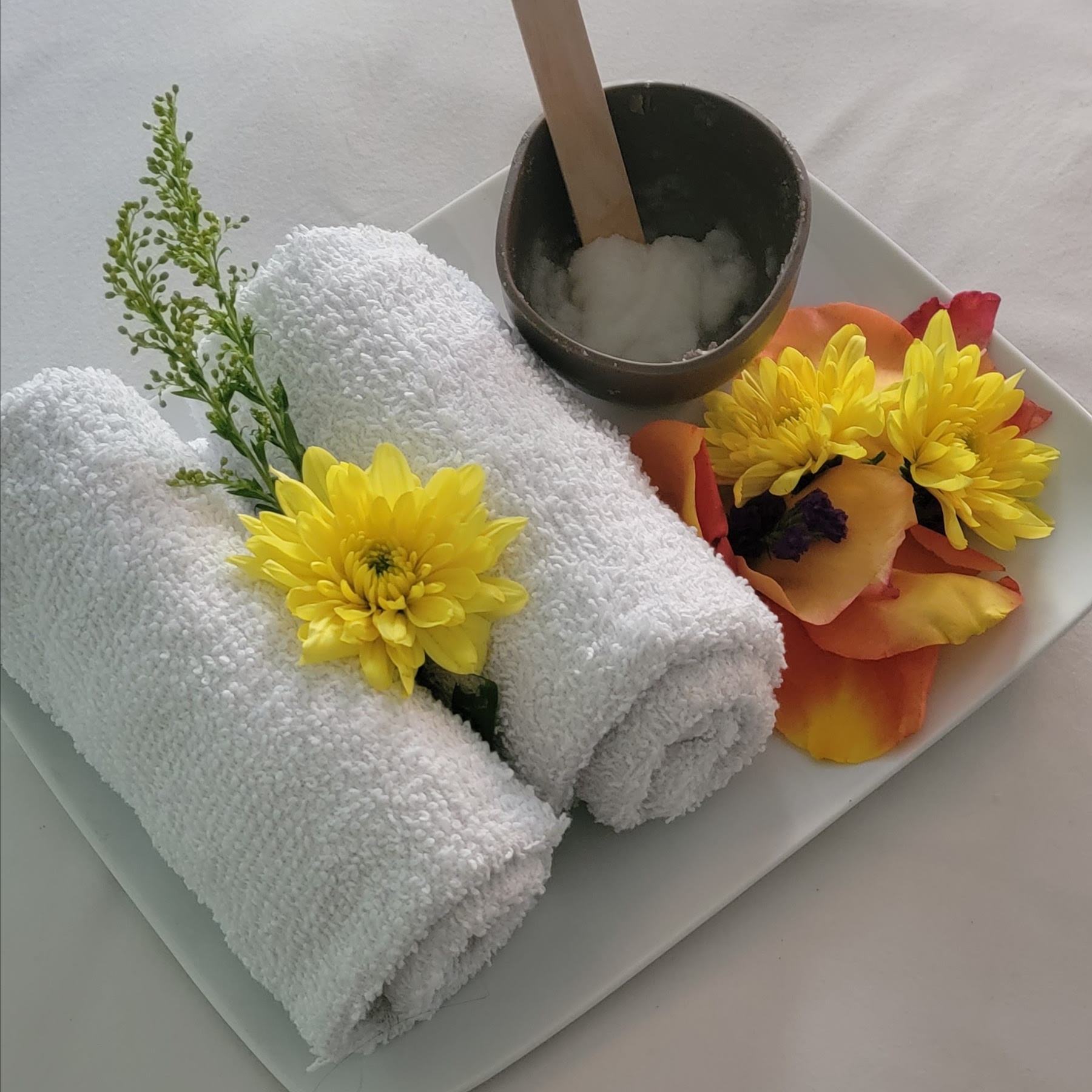 Spa Day Foot Soak at SmiLynn Massage Therapy LMT in Waynesboro, GA