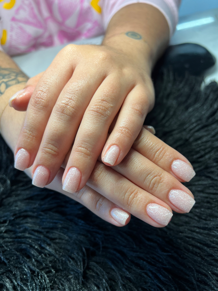 Regular Mani