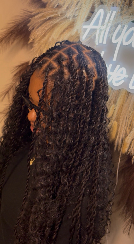 Passion Twist at TopBrow Beauty Bar LLC in Taftville, CT