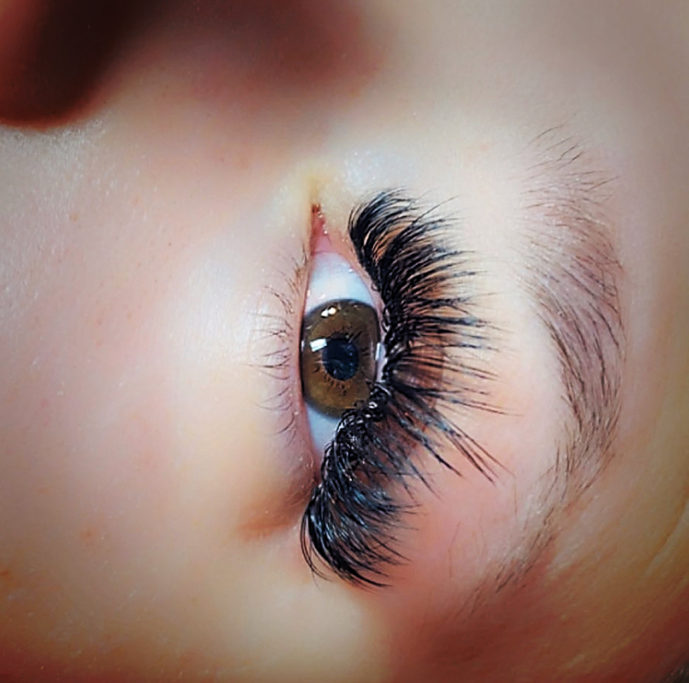 Full Set Volume Eyelash Extensions