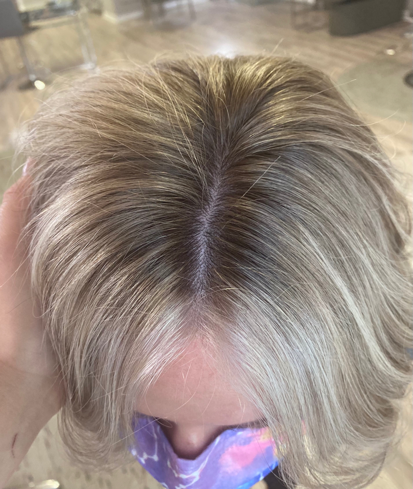 Root Tap at Hue Beauty Lounge in Prestonsburg, KY