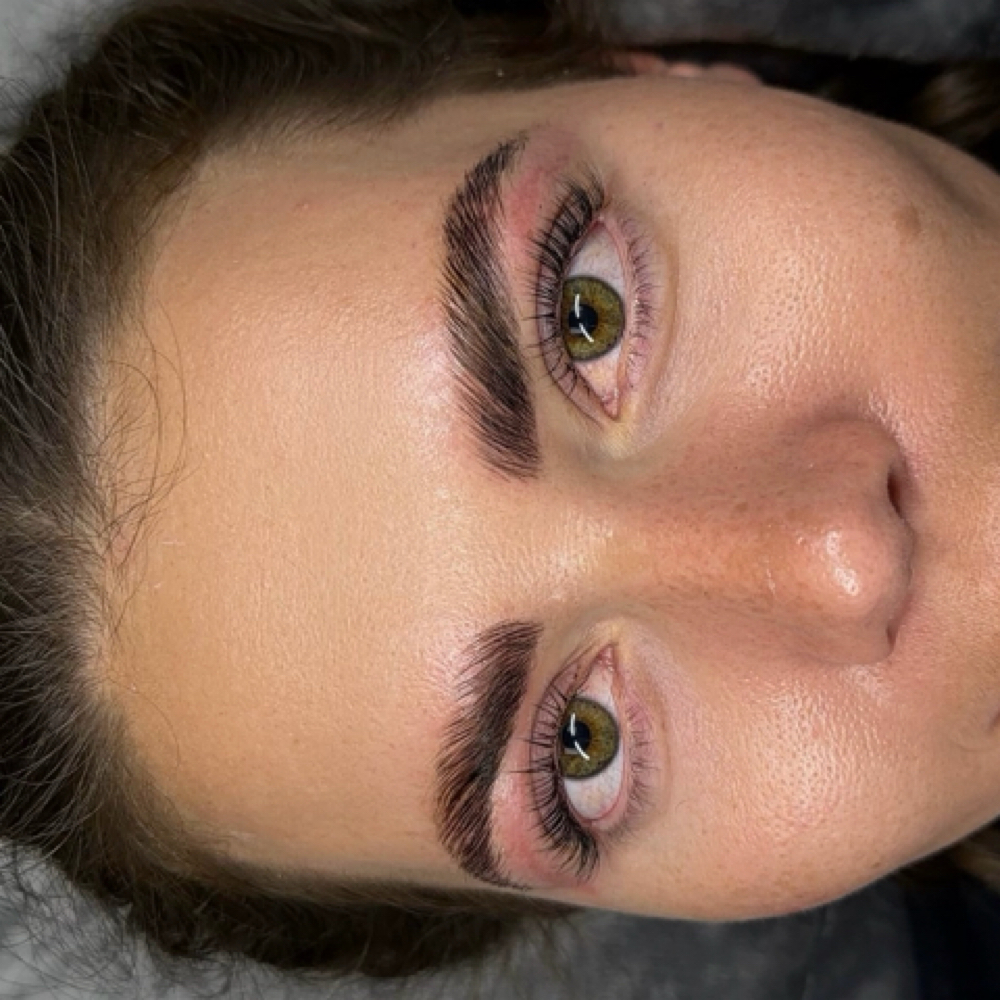Brow + Lift Bundle at Divine Lash Bar in Las Vegas, NV