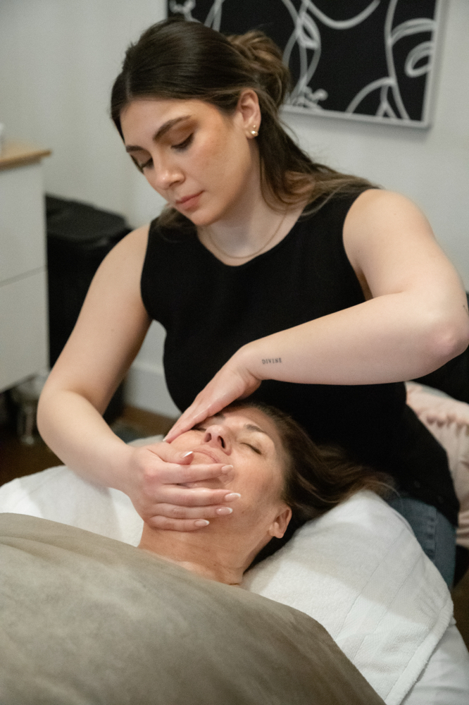 Sculpt & Soften Facial Treatment