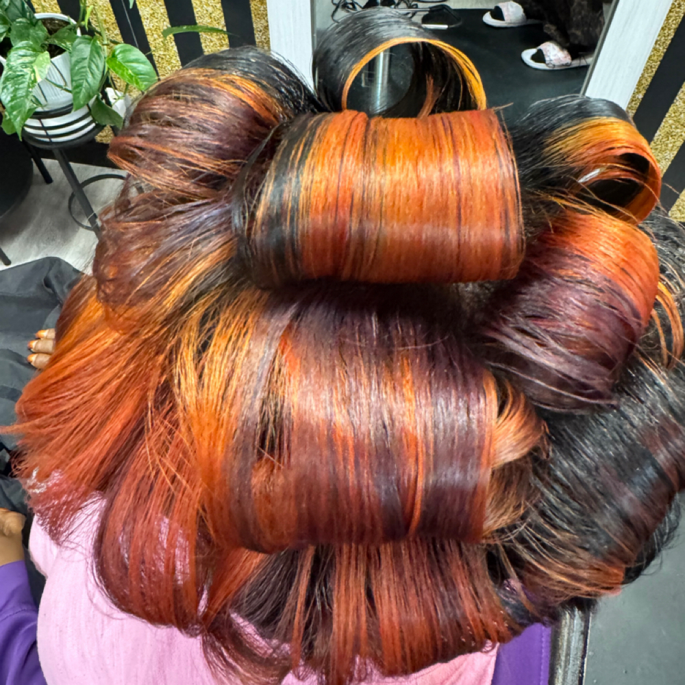Foil Highlights Full at Innovative Hair Studio in Cincinnati, OH