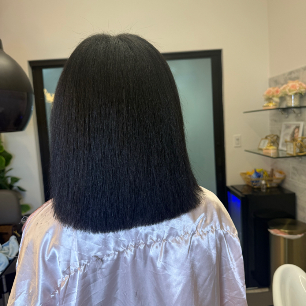 Shampoo / Blowout at D. Jackson Hair Aesthetics in Hattiesburg, MS