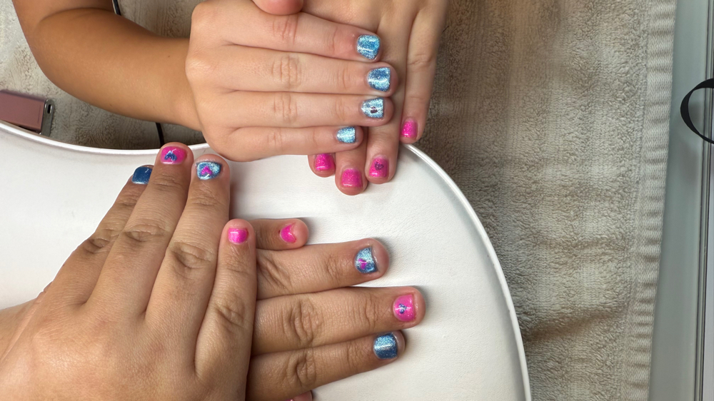 Kids Manicure 9and Under