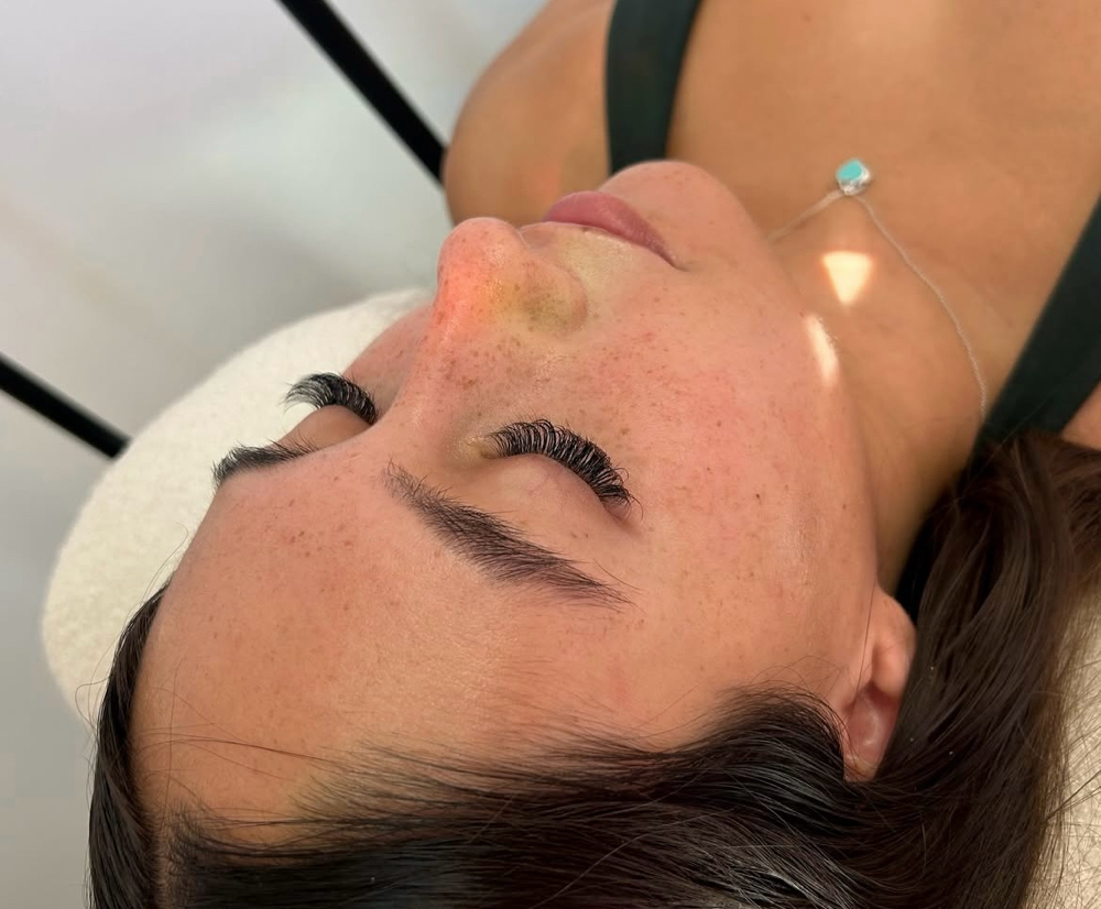 Hybrid Lash Extensions