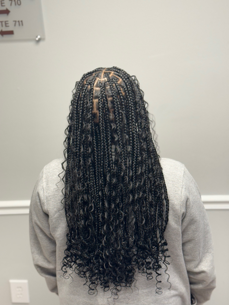 Md Knotless Braids