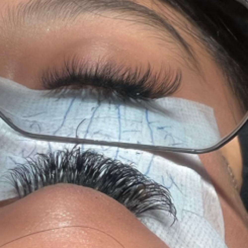 Hybrid Lash Set at Nails.by.em in Mastic, NY