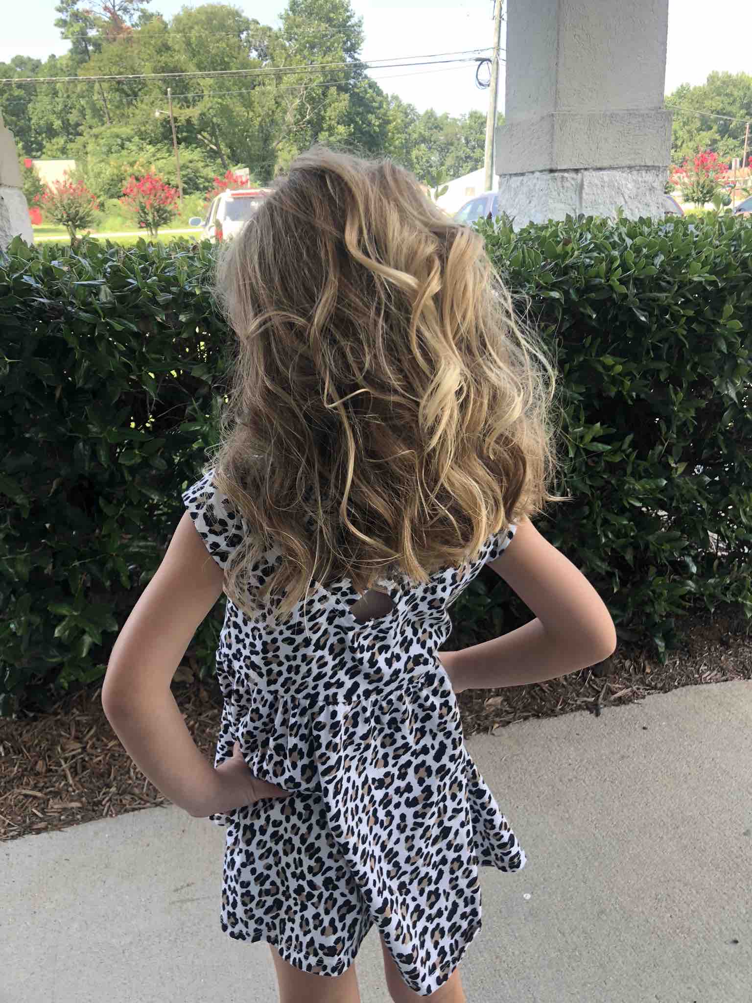 Girl’s Haircut ( age 6-12)