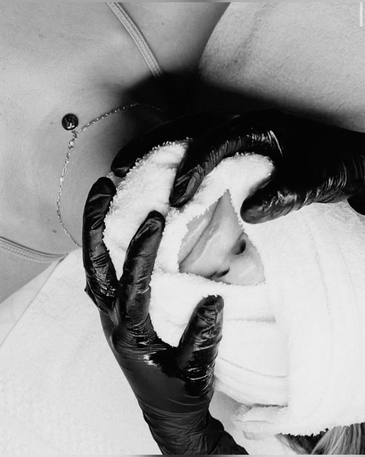 90min Customized Facial