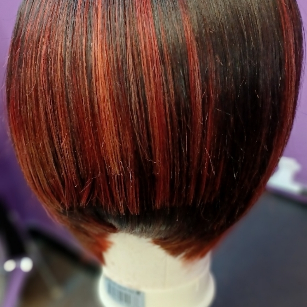 Wig Install at Amazing Kinkz in Detroit, MI