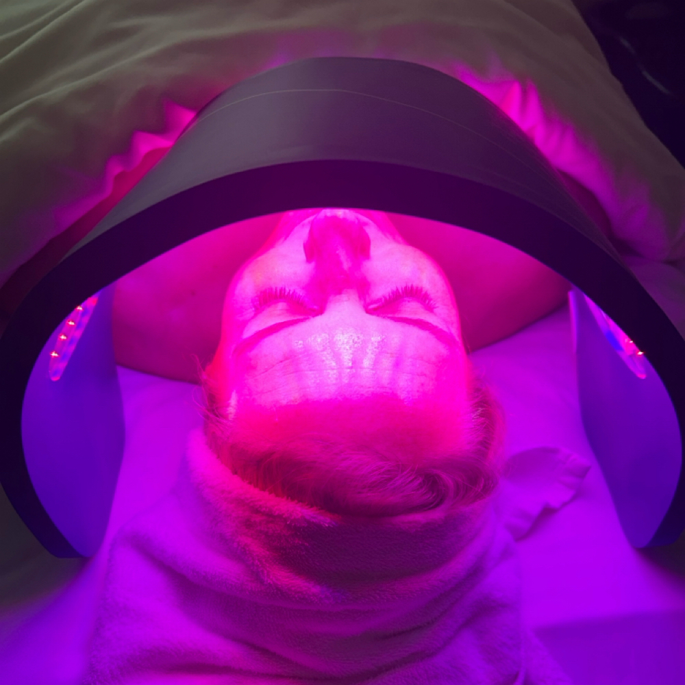 Illuminate & Renew at DeZubi Skin in Lake Oswego, OR