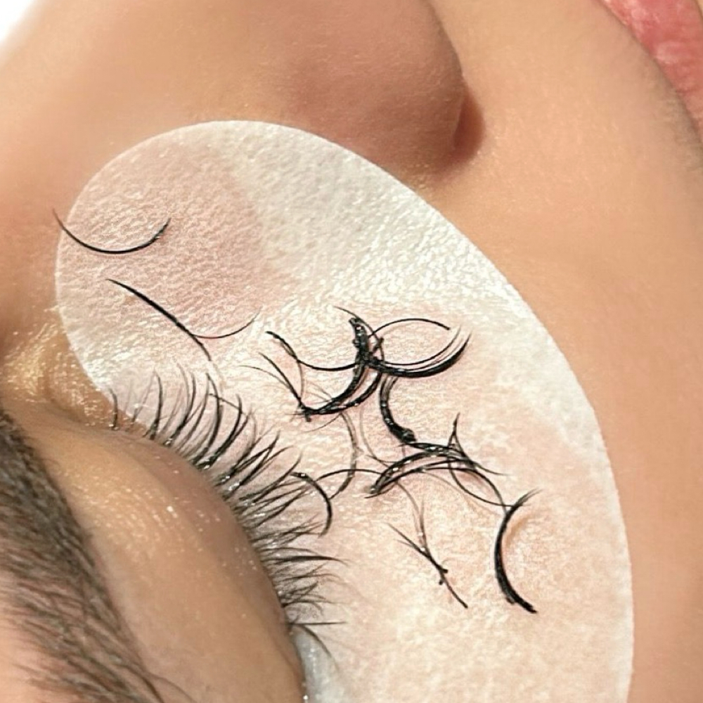 Lash Removal at C's Lashblinx in Deltona, FL