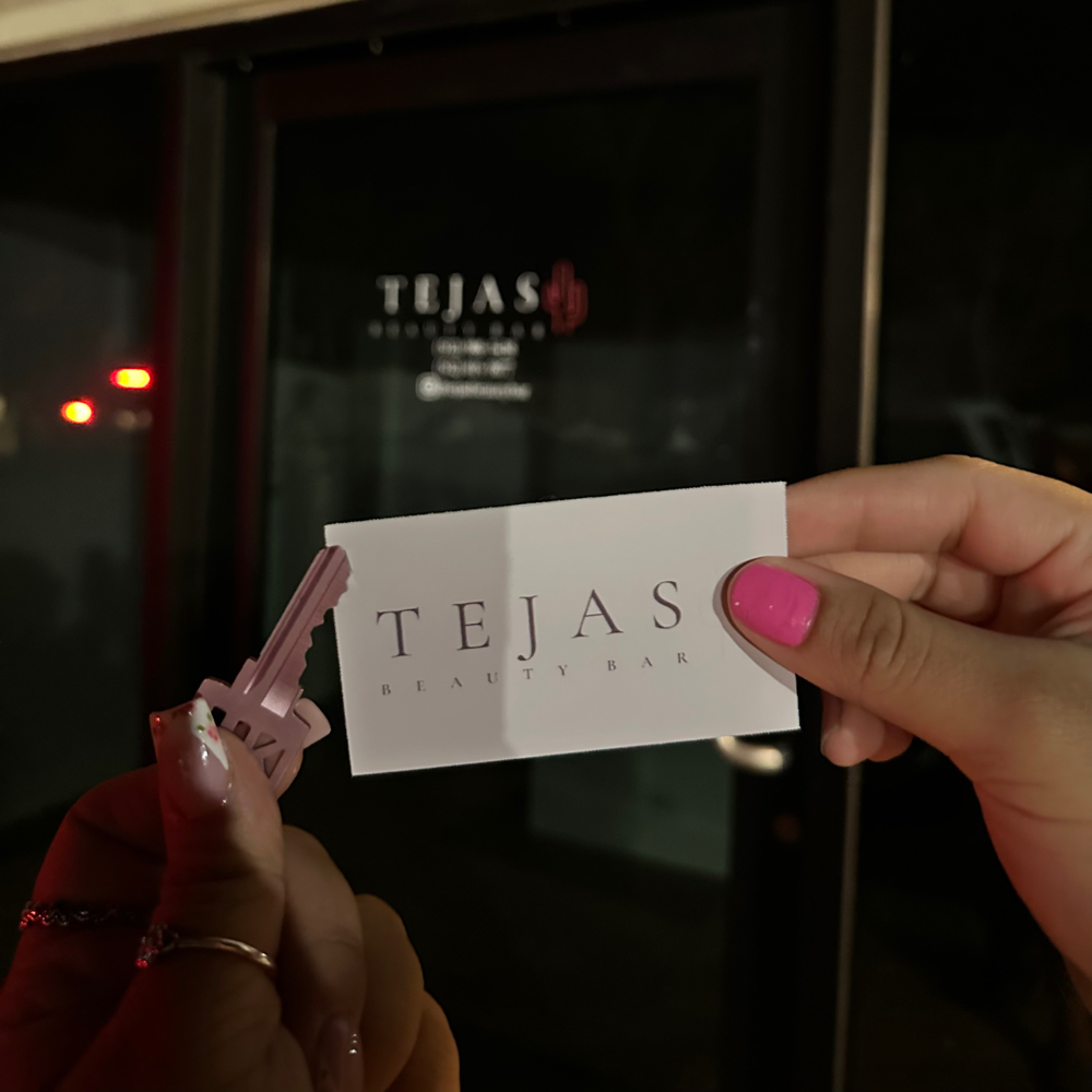 Tejas Beauty Deluxe Facial