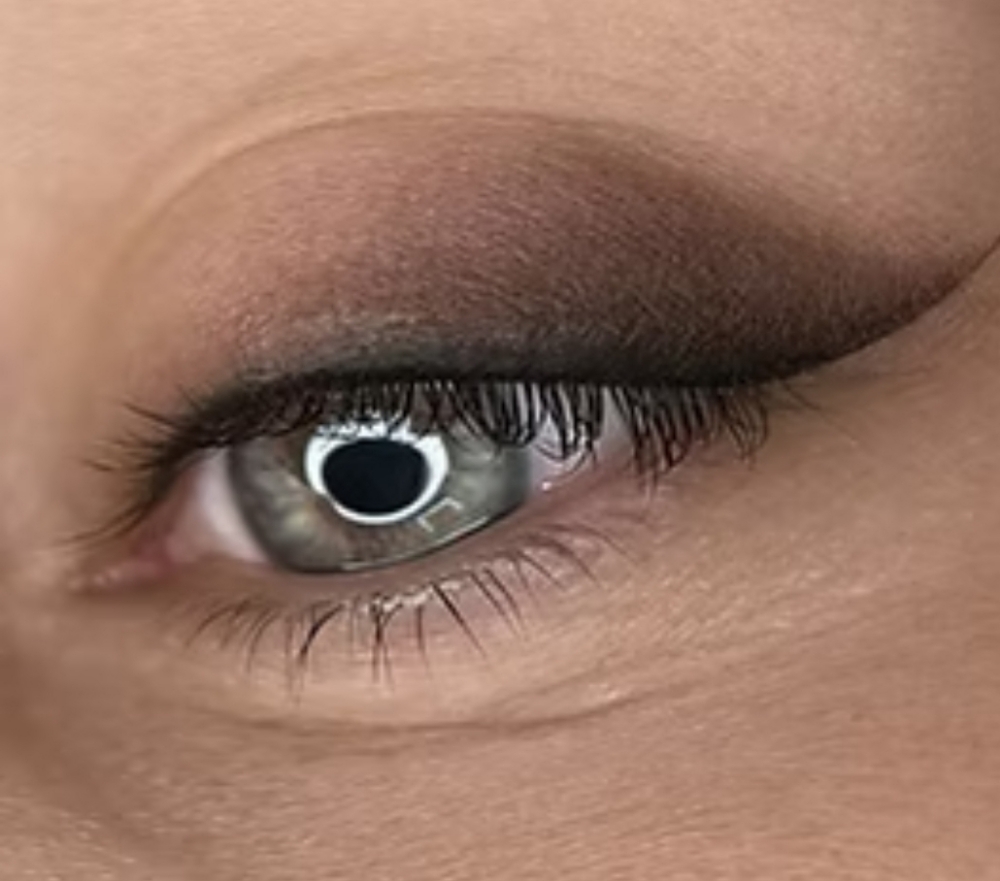 EYELINER TOUCH UP (3-8 months)