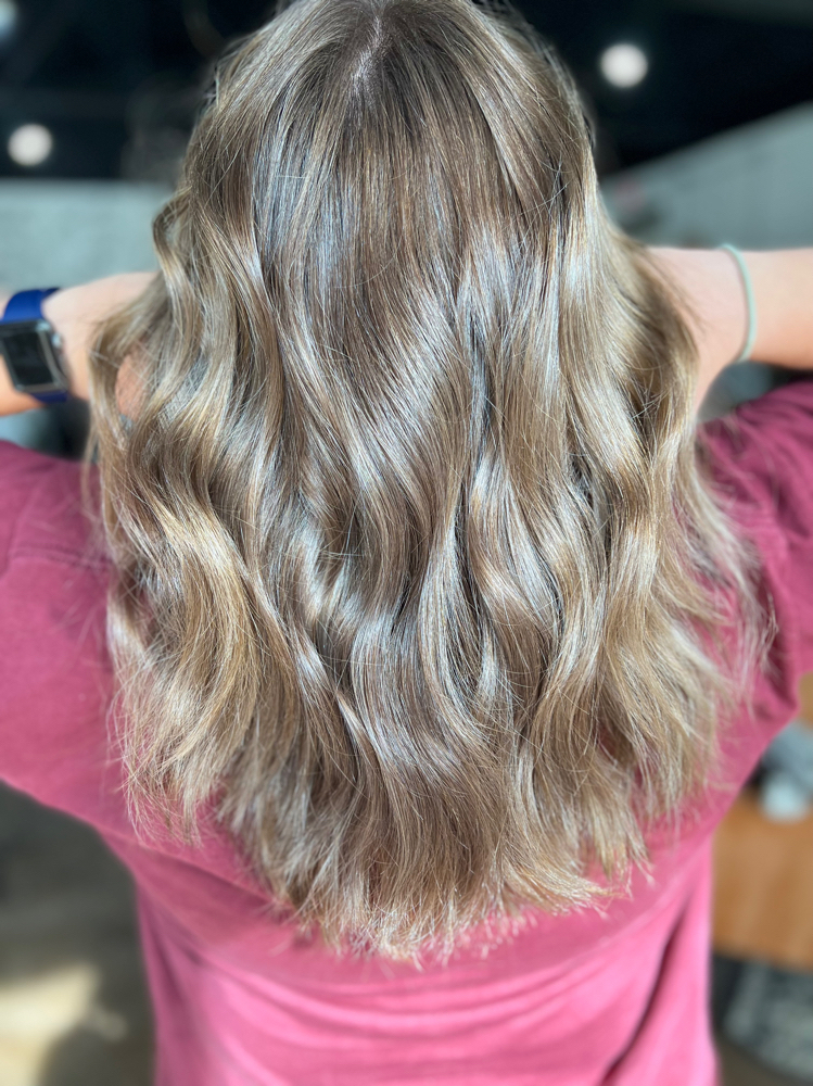 Gloss With Blowout