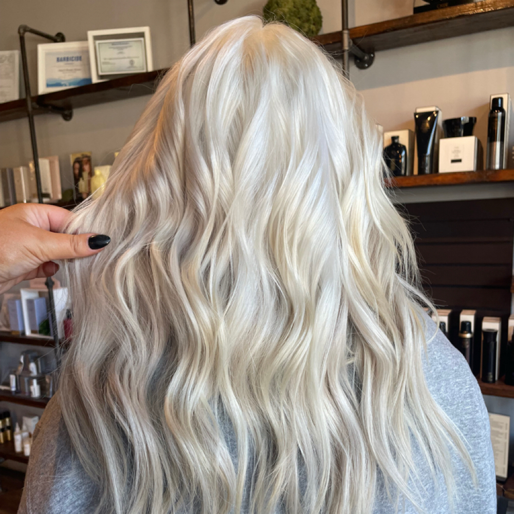 BLEACH AND TONE ROOT TOUCH UP at ManeByMinnie in Nashville, TN