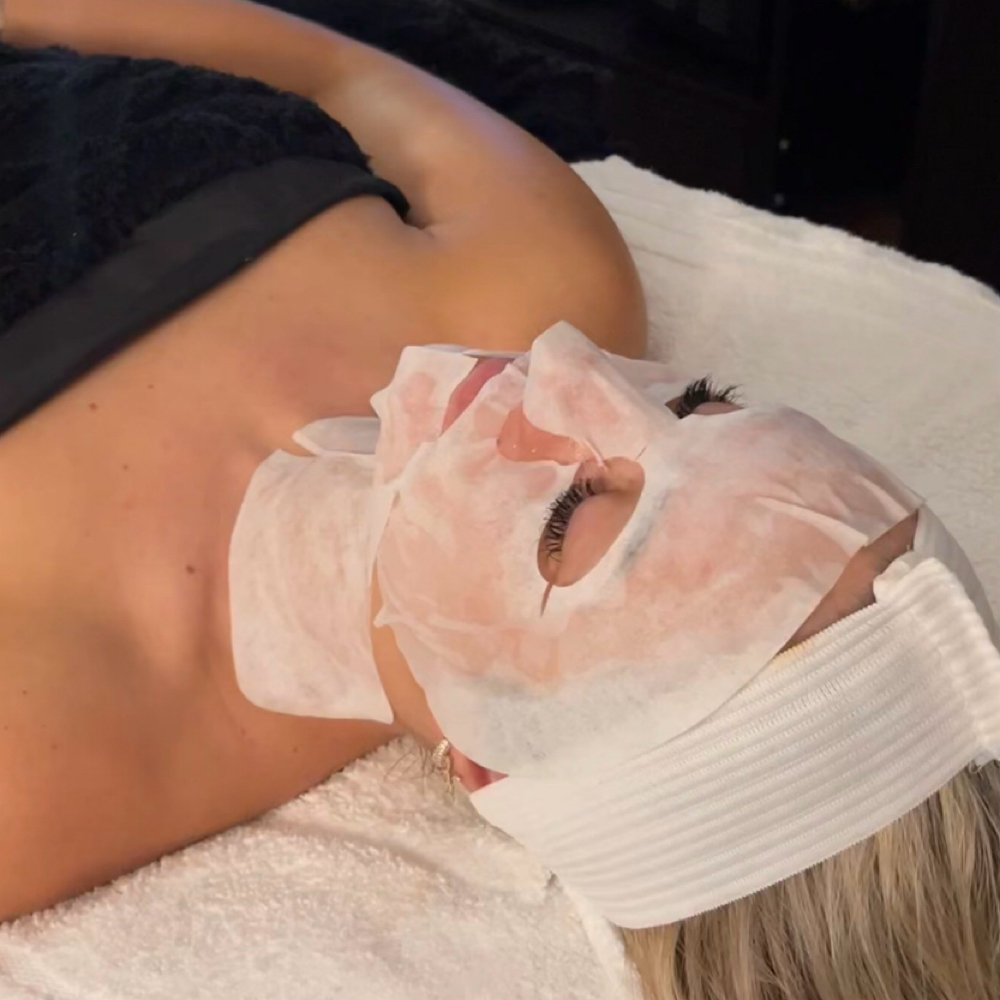 Kyss Signature Oxygen Lift at Kyss Skin Studio in Cortlandt, NY