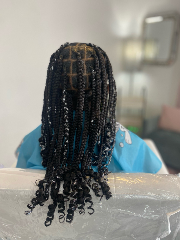 20” Medium Kids Knotless Age 1-5