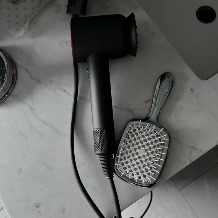 Shampoo and Blow Dry Only at Court Clair Hair in Lutz, FL