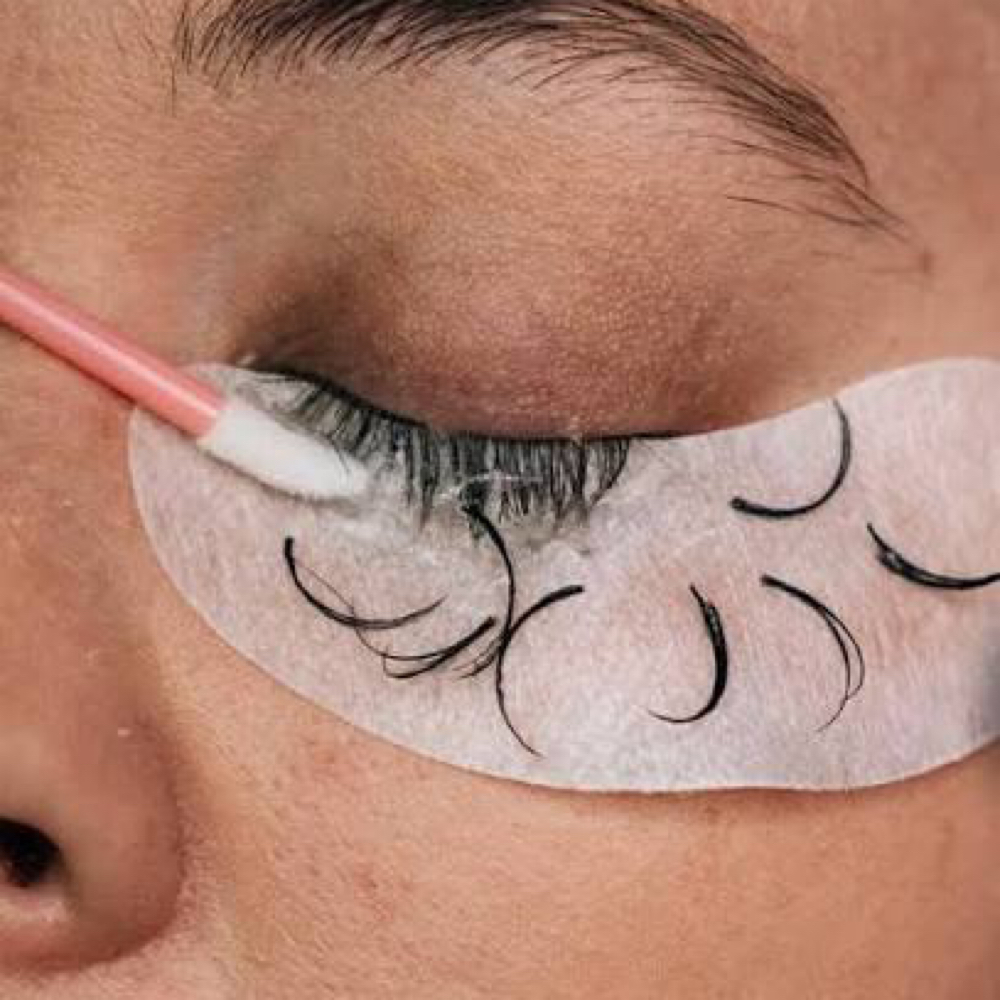 Lash Extension Removal at Aura Aesthetics in Houston, TX