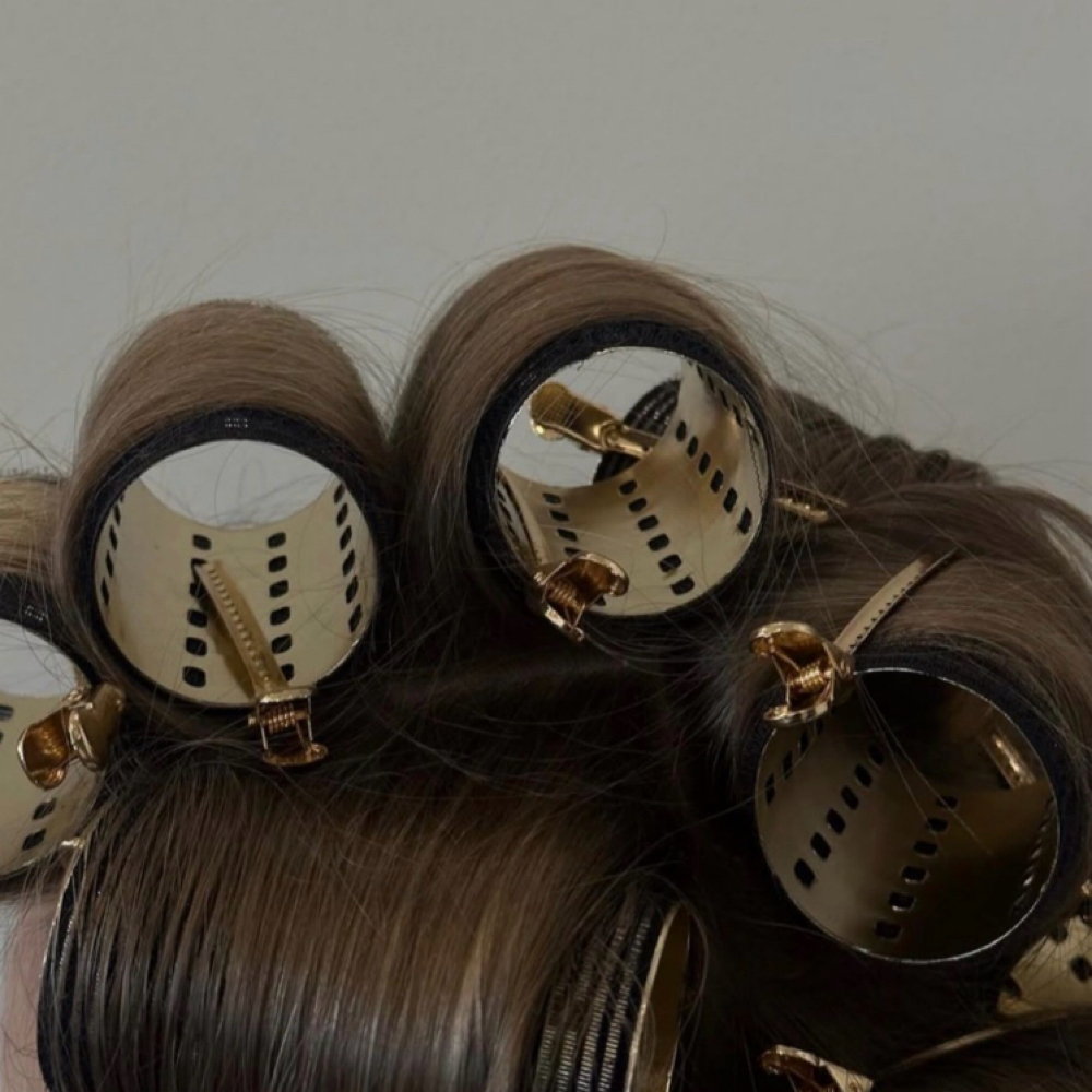 Shampoo Blowdry & Style at Chloe Burress in Gretna, NE